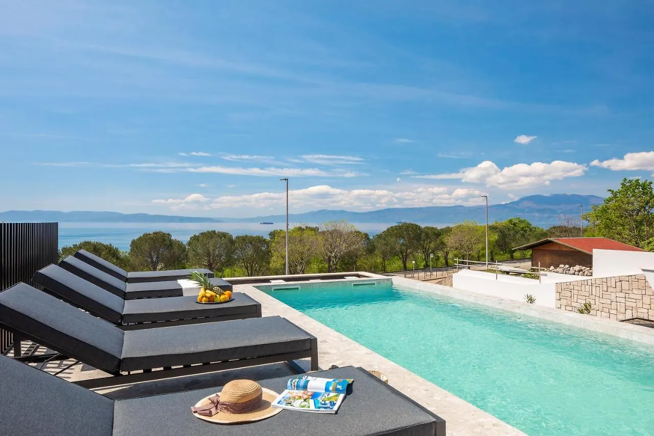 Luxury Villa Ander With Pool Kostrena
